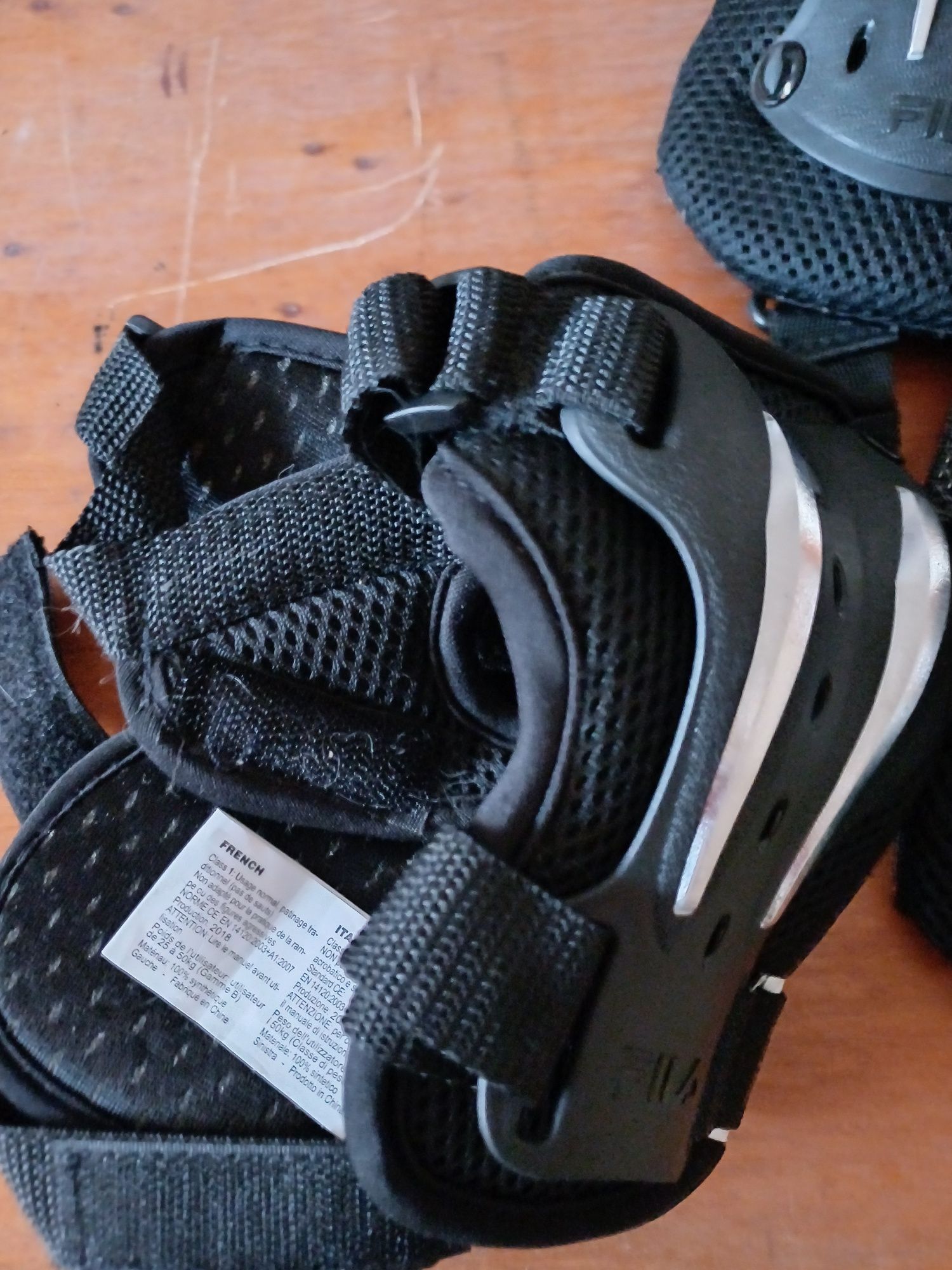 Proteções para andar de skate