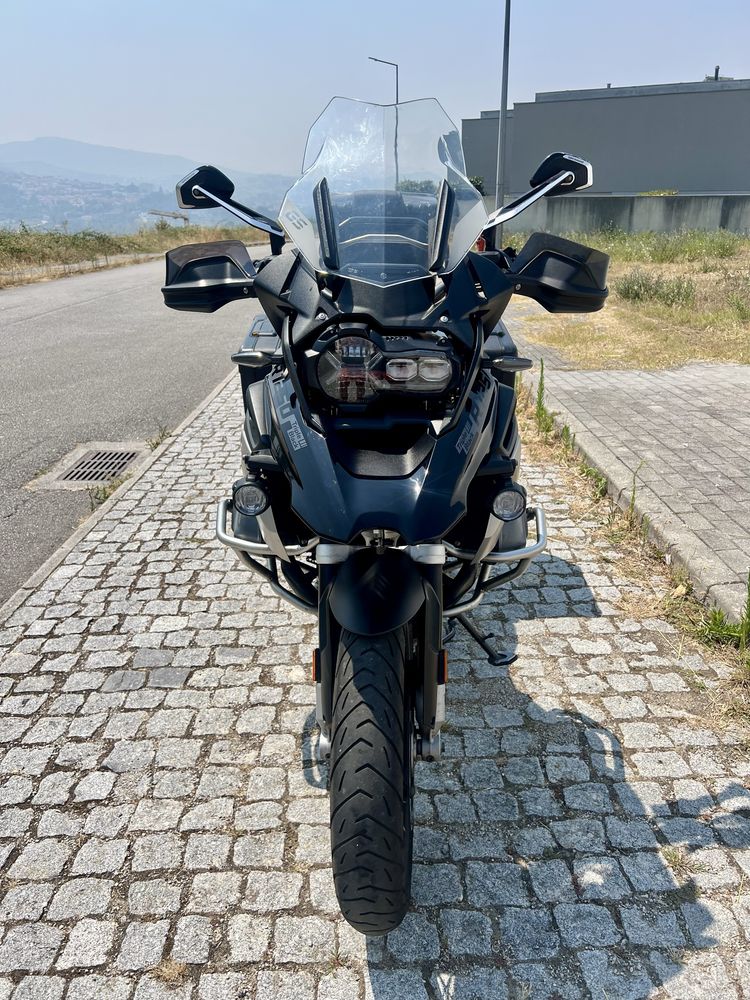 BMW R 1250 GS de 2021 nacionla-Triple Black