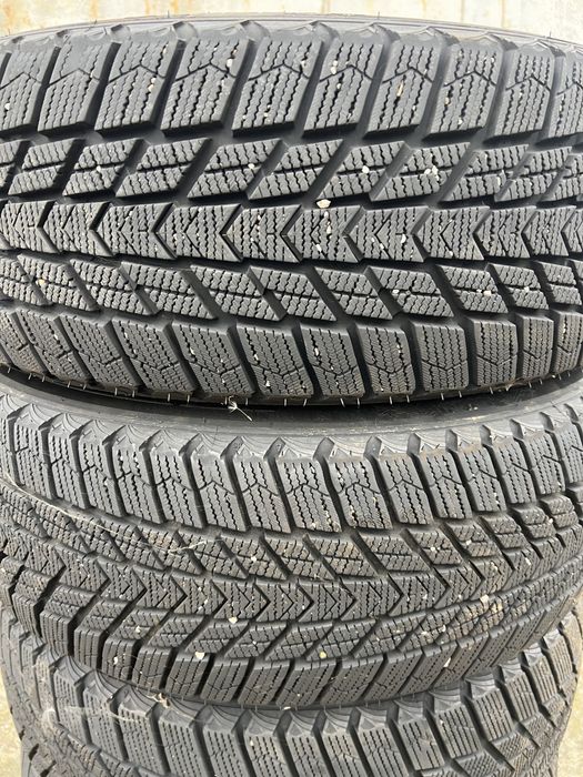 Нова зимова гума Nexen 205/60r16