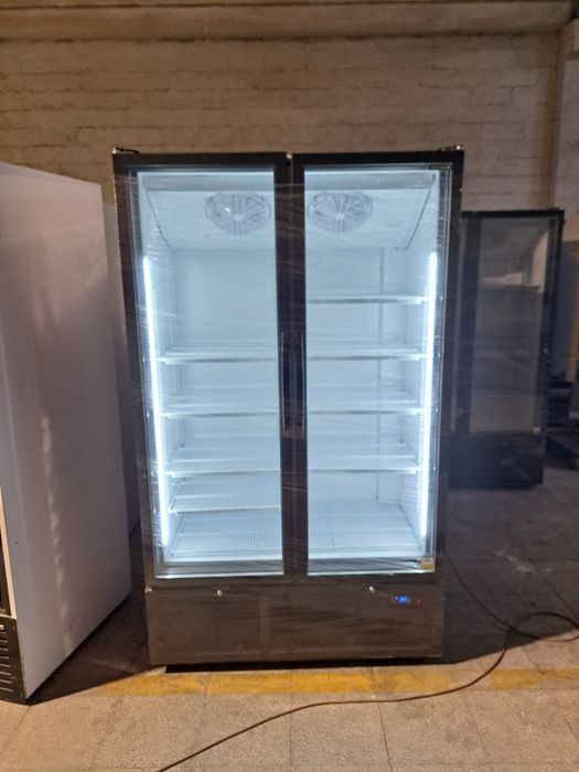 Fridge double door drings conditions is very good temperature -2/3