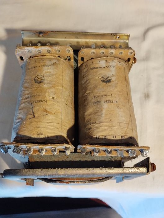 Transformator TCA 270  od telewizora Rubin