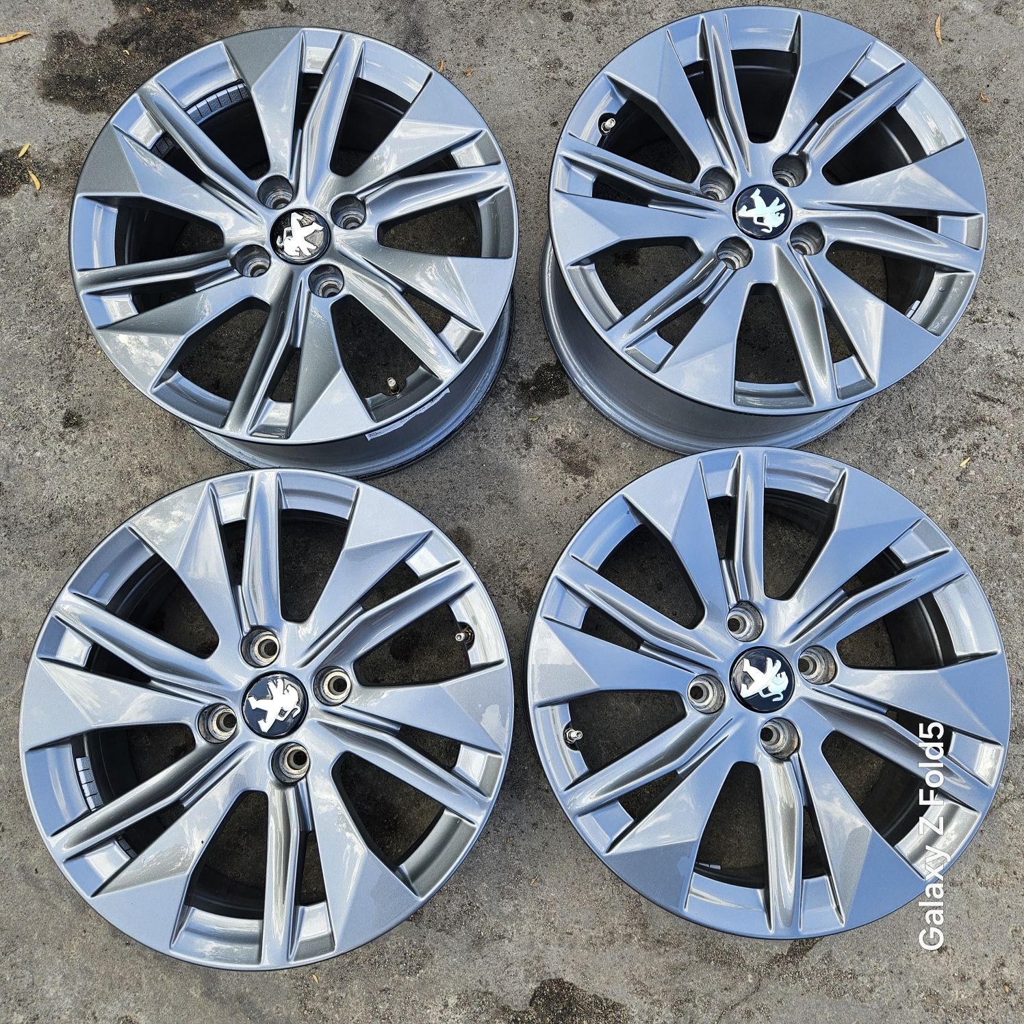 Alufelgi 16 Peugeot 2008 Peugeot 208 Citroen C4 Opel 4x108 ET32