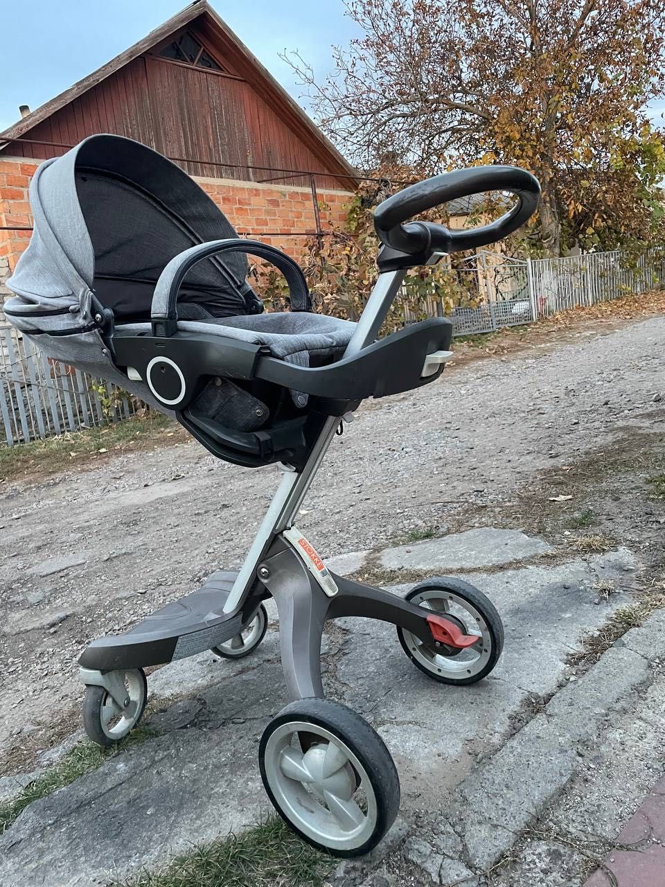 Коляска Stokke Xplory