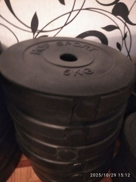 Продам скамью для жима,гриф,кривой гриф,гантели,блины 112кг ..