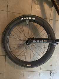 Opona maxxis IKON 26