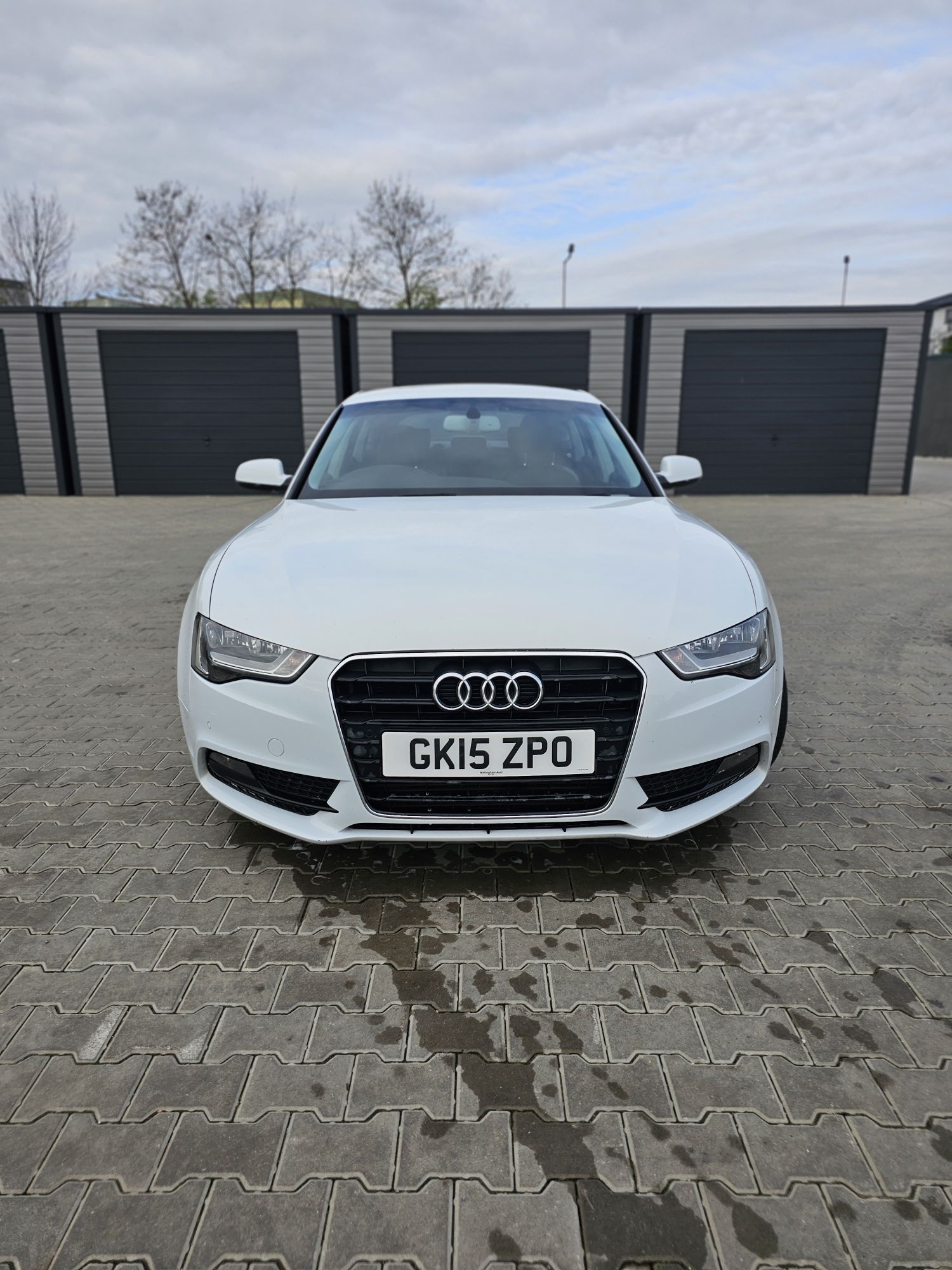 Audi A5 2.0TDI 2015 Rok Anglik