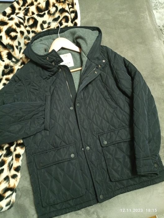 Куртка осіння жіноча