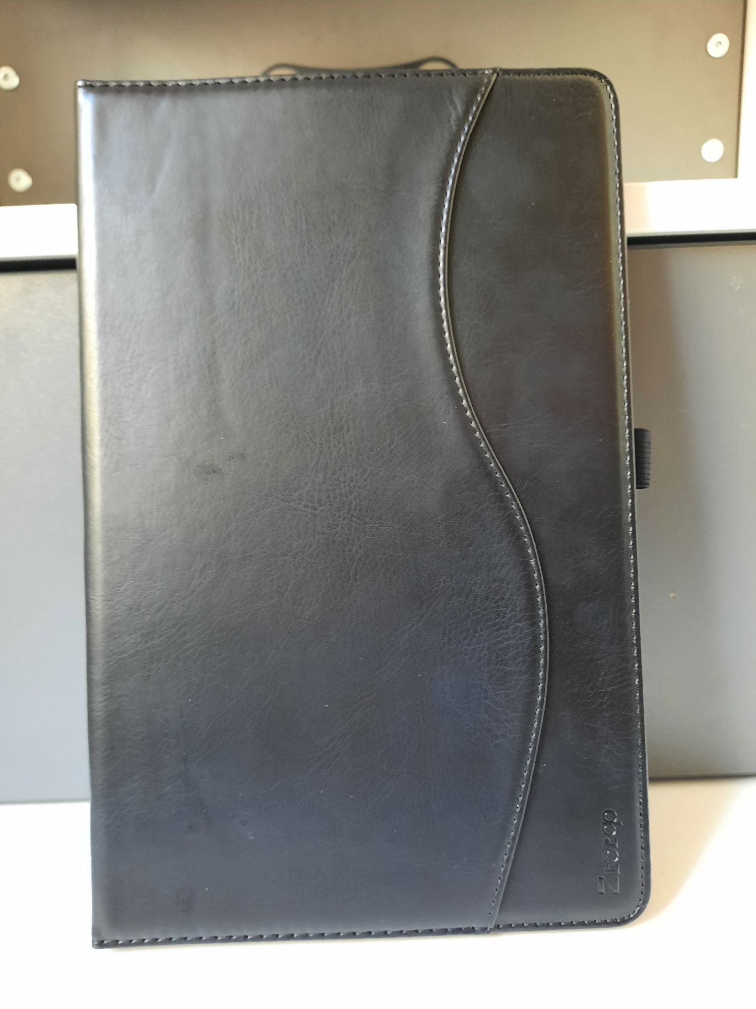 Etui na Samsung Galaxy tab 10.5 t590
