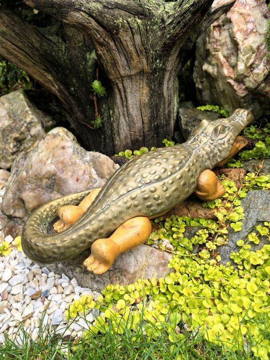 Krokodyl, aligator z drewna z mosiężnymi elementami,  Korea UNIKAT