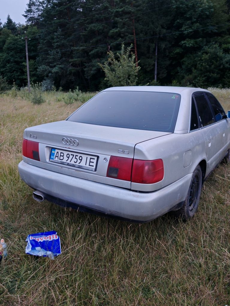 Audi A6 (C4) 2.6 150HP 1995