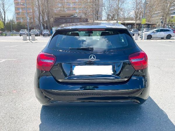 Mercedes-Benz A 160 d Pack Urban