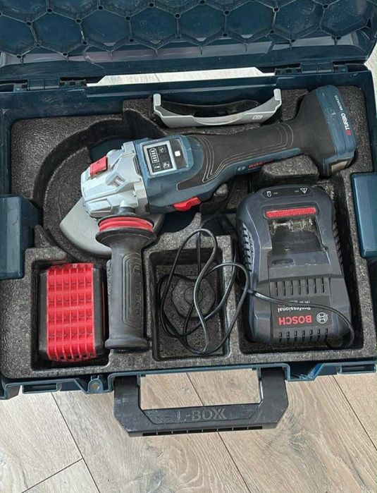 Szlifierka katowa Bosch bi turbo 18v-15c