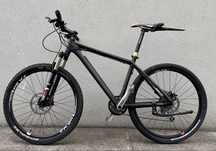 Rower CUBE MTB 18" Deore XT RockShox