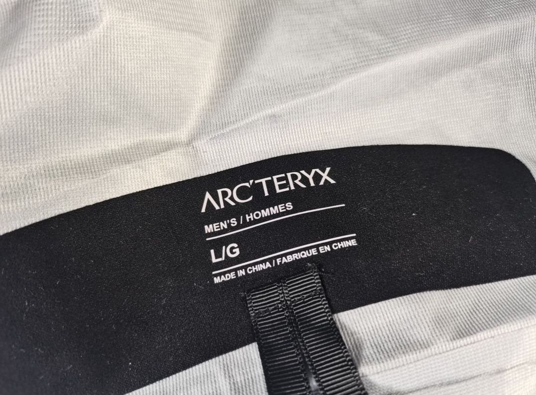 Куртка Arc'teryx Beta Lt на Gore-Tex