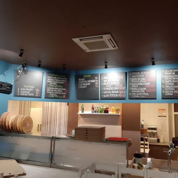 Lada chłodnicza przeszklona, bufet na bemary z blatem roboczym