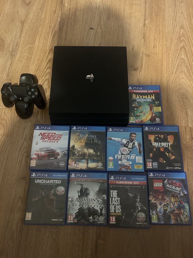 Ps4 Pro 1tb pad + 9 gier okazja !!