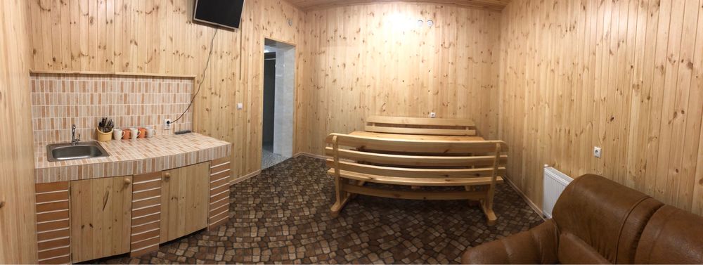 Баня на дровах з басейном