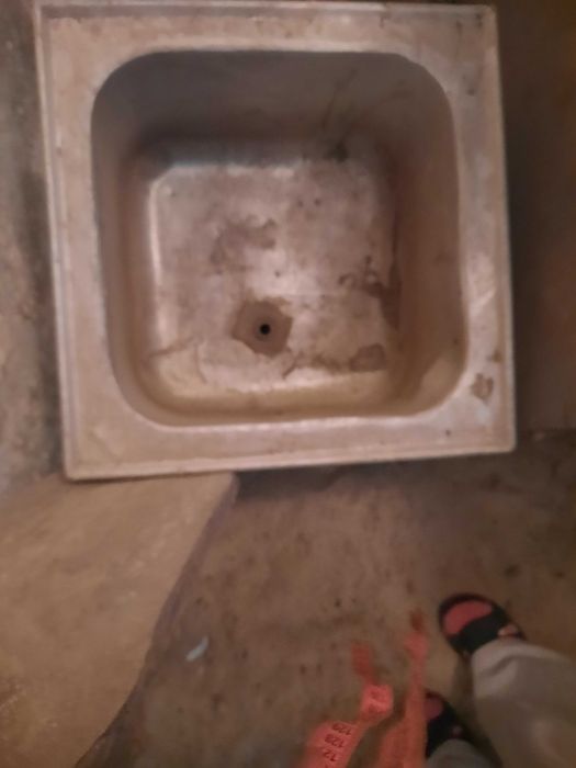 Емкость пищевой нержавейки толщина 5мм.Київська обл.18км.від Київа