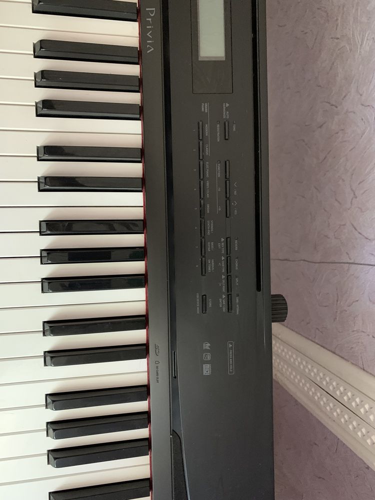 Цифрове піаніно Casio Privia PX-330