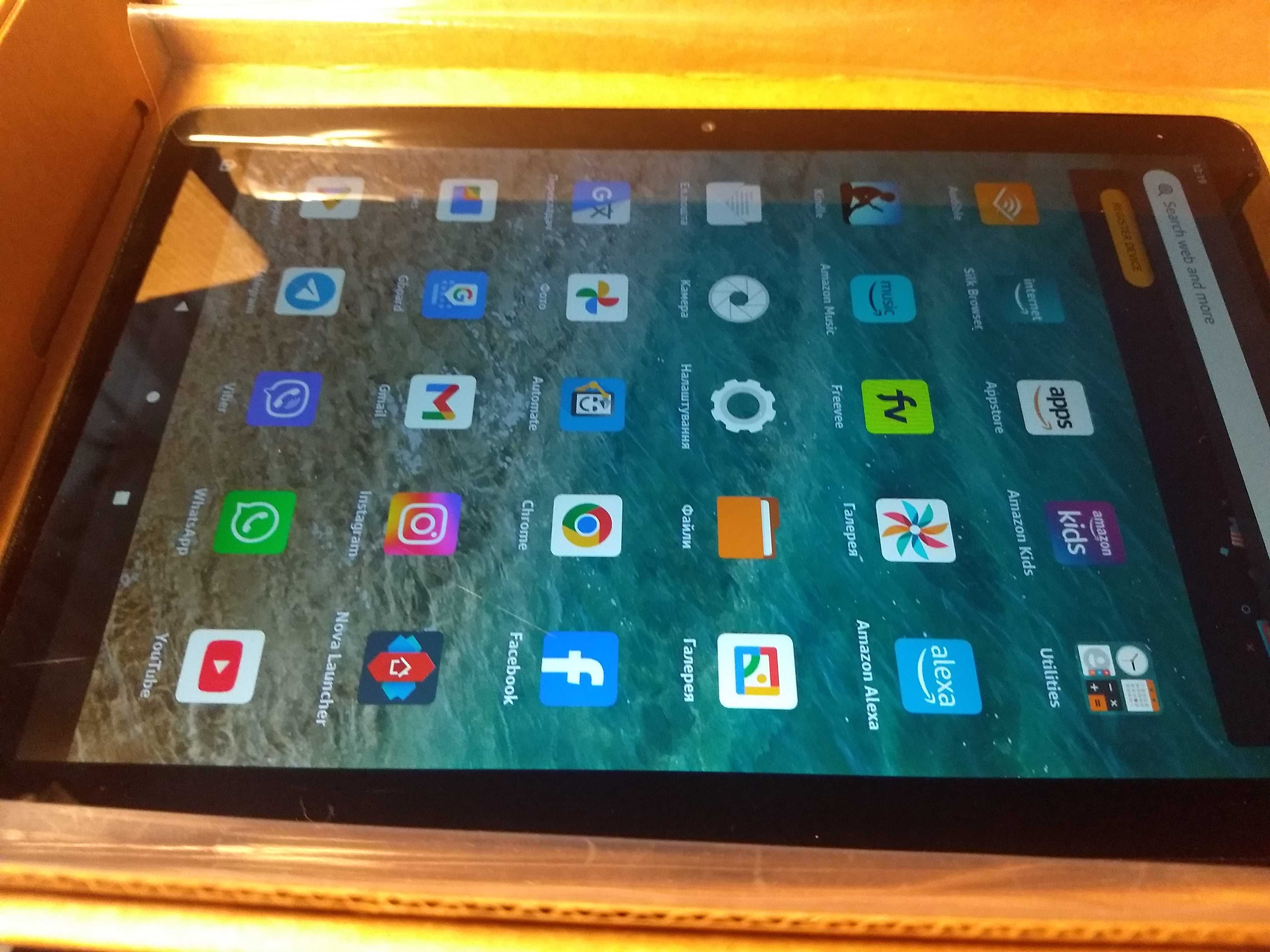 Amazon Fire HD 10 3/32 GB планшет