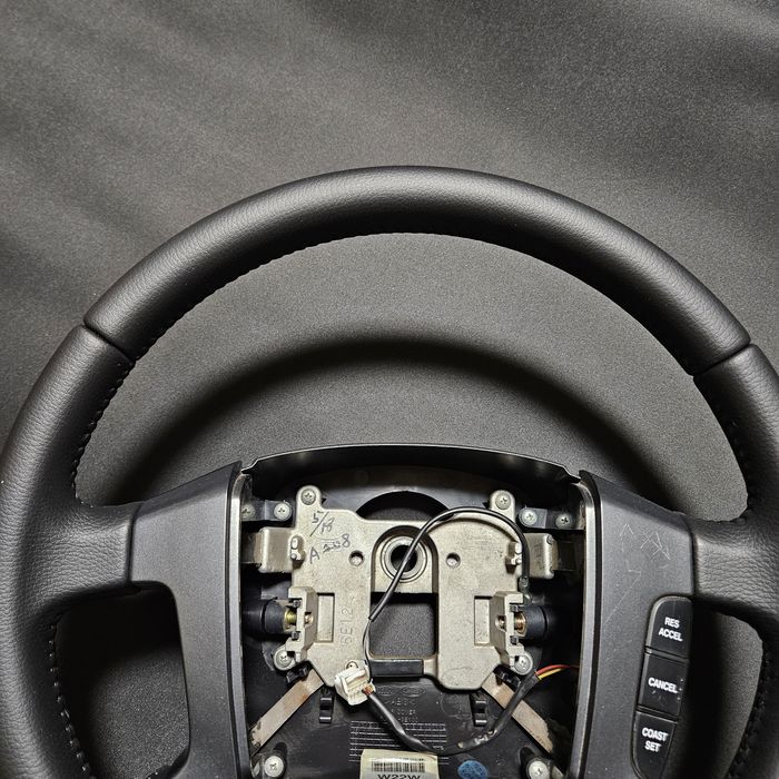 Руль Кіа Соренто після перетяжки, на обмін