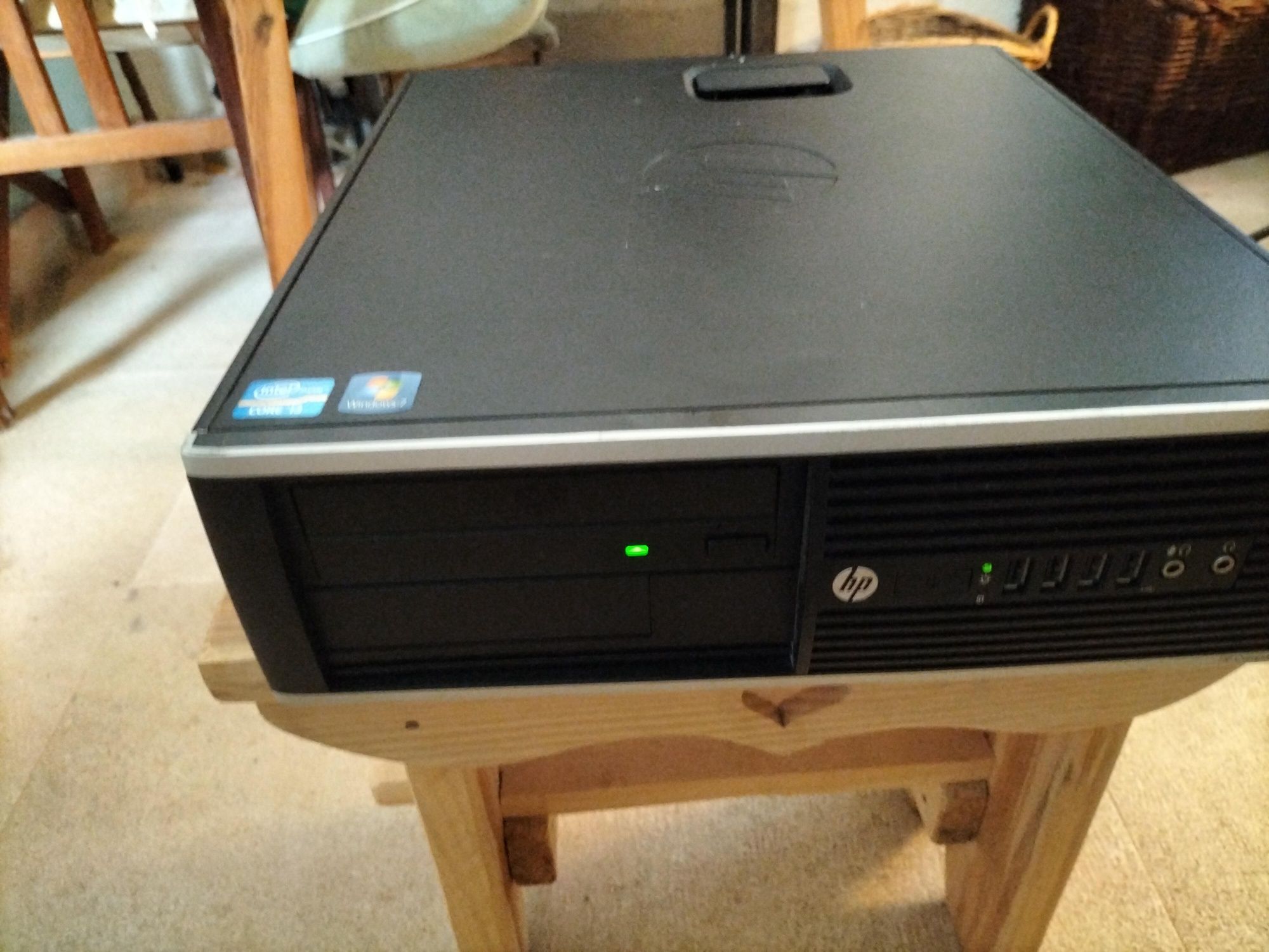 Computador HP Compac Pro 6300 SFF