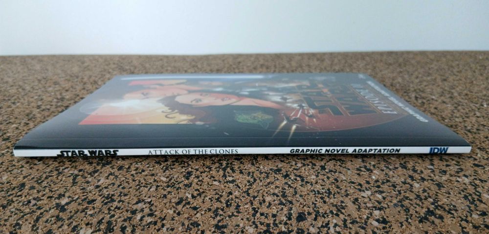 Attack of the Clones - graphic novel adaptation (Star Wars Episode 2)