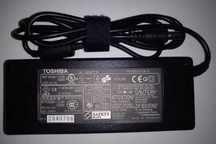 Carregador Toshiba Original Novo