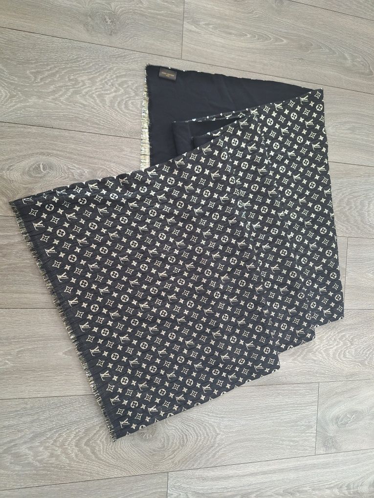 Szal damski Louis Vuitton