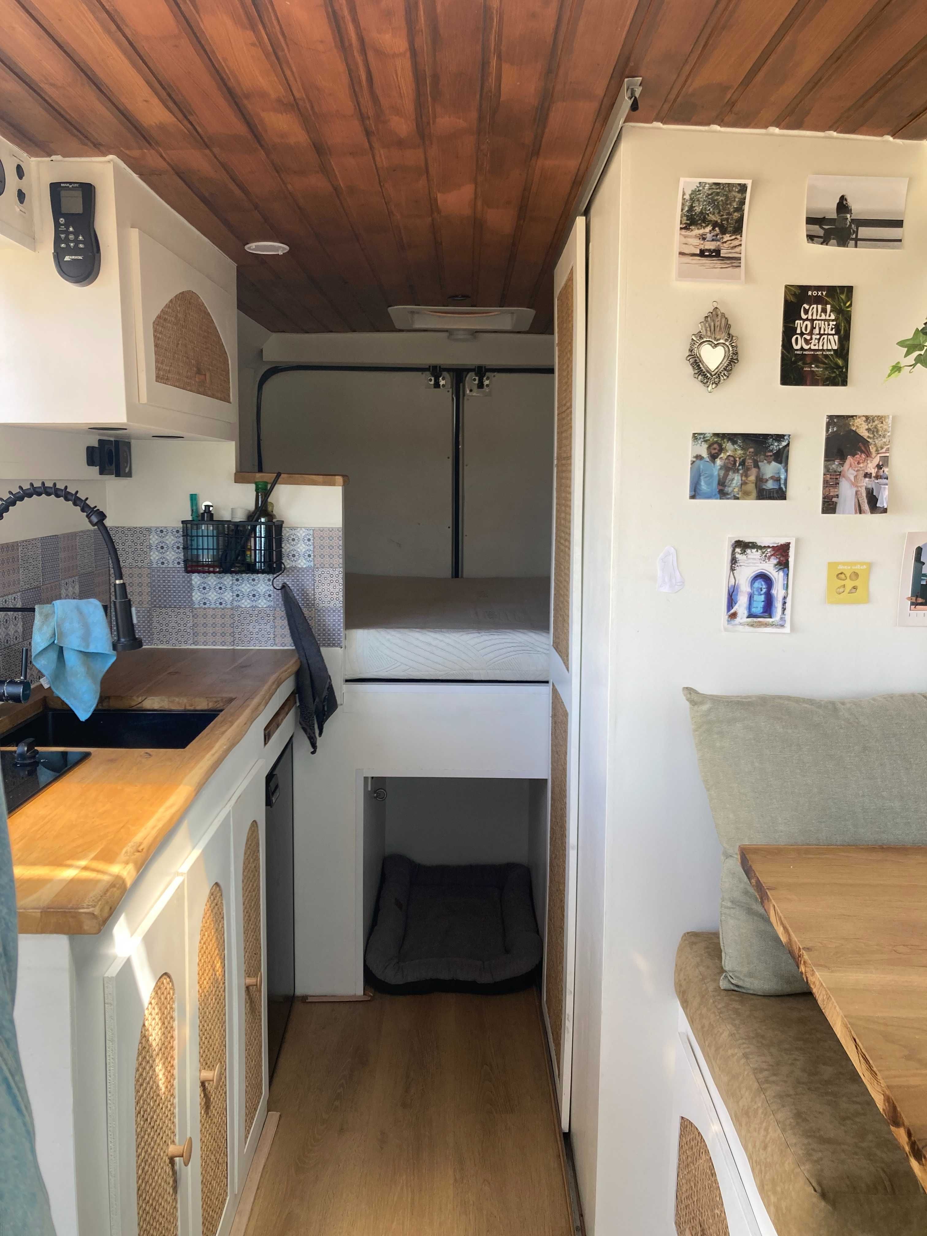 Peugeot Boxer Campervan (2012) – L3H2 – 228,000 km