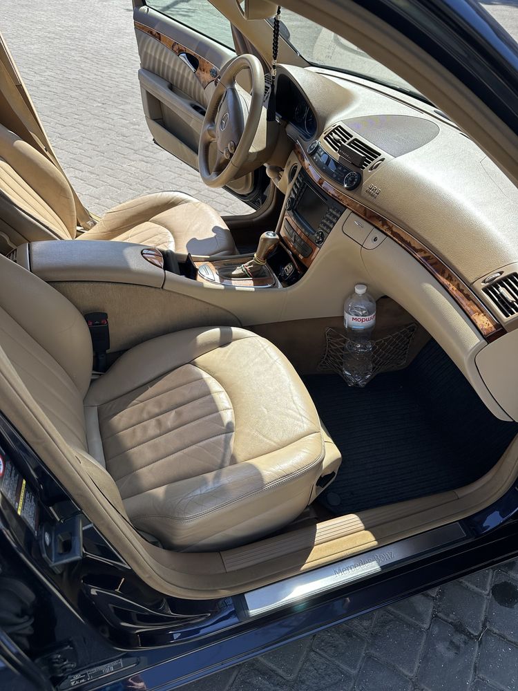 Продам Mercedes-Benz E-Class W211