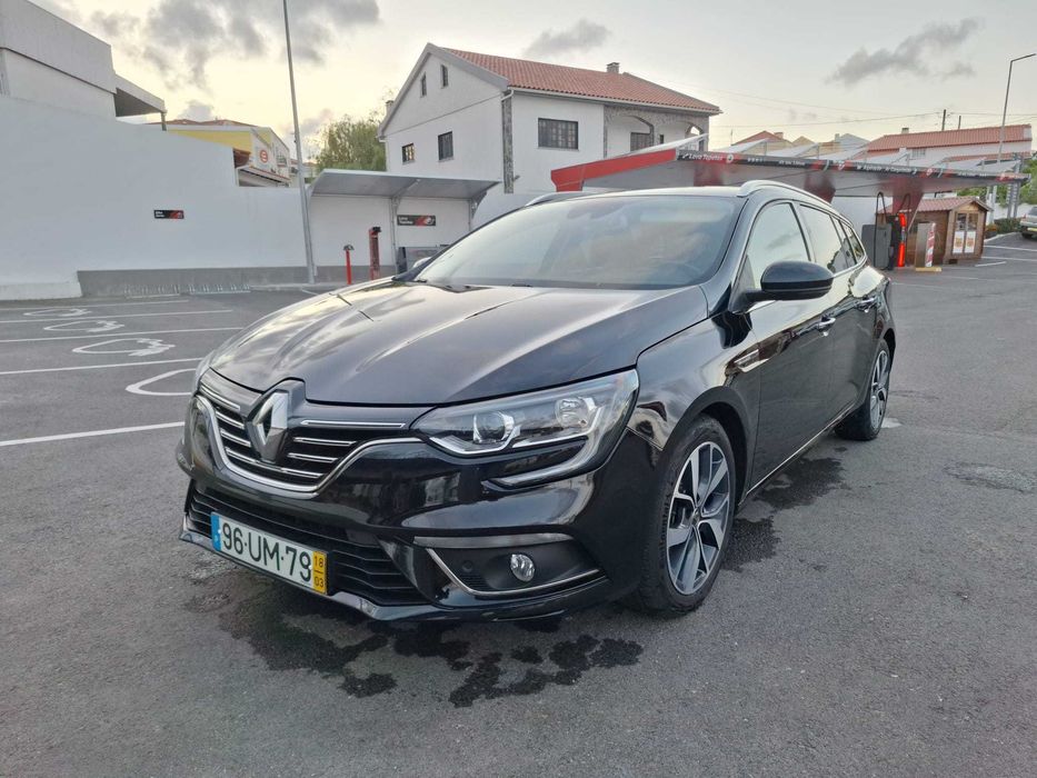 Renault Mégane Sport Tourer 1.6 dCi 130 CV Bose Edition - Impecável