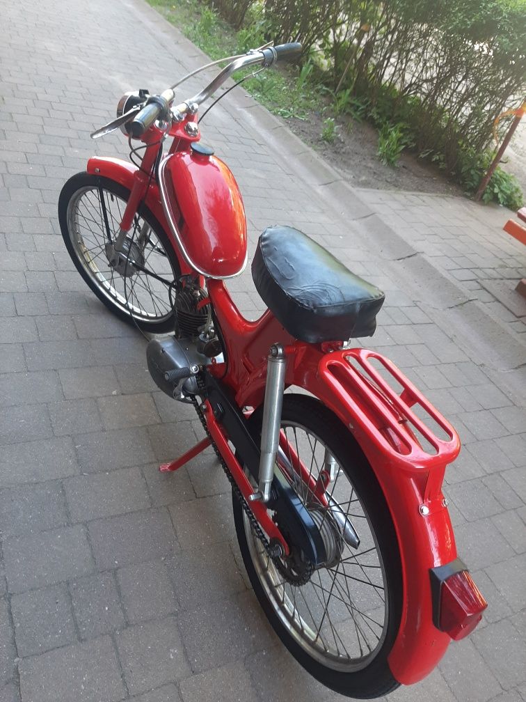 Komar Jawa Romet Ogar silnik 003