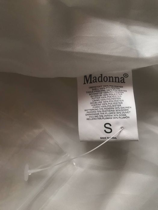 Демісезонна жіноча тепла куртка Madonna,  S розмір