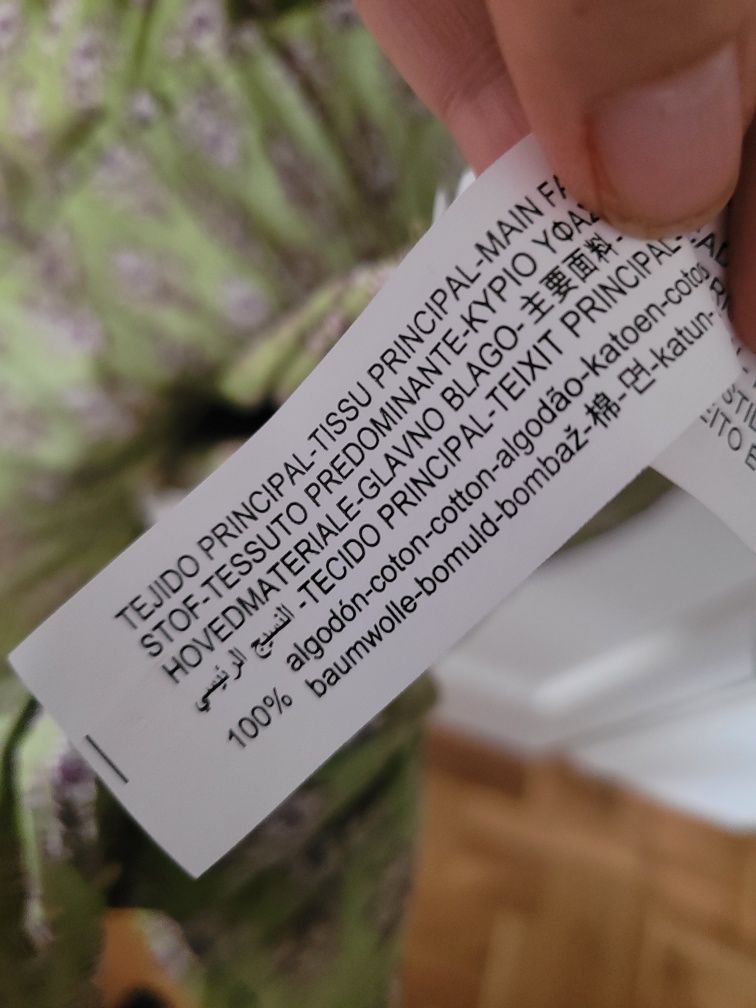 Sukienka letnia ksztalt A z nadrukiem