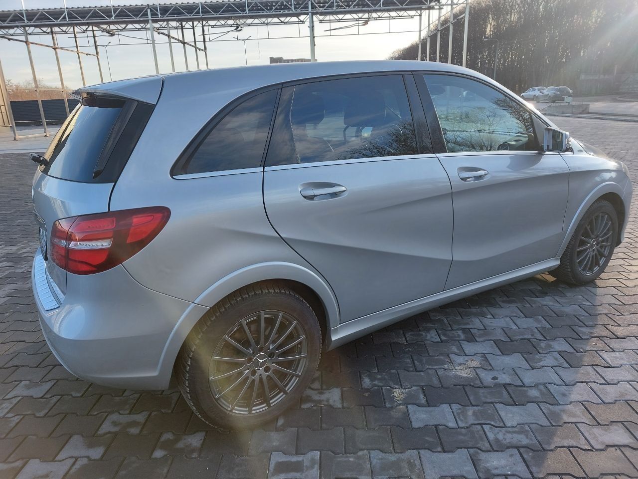 Mercedes B250 electric
