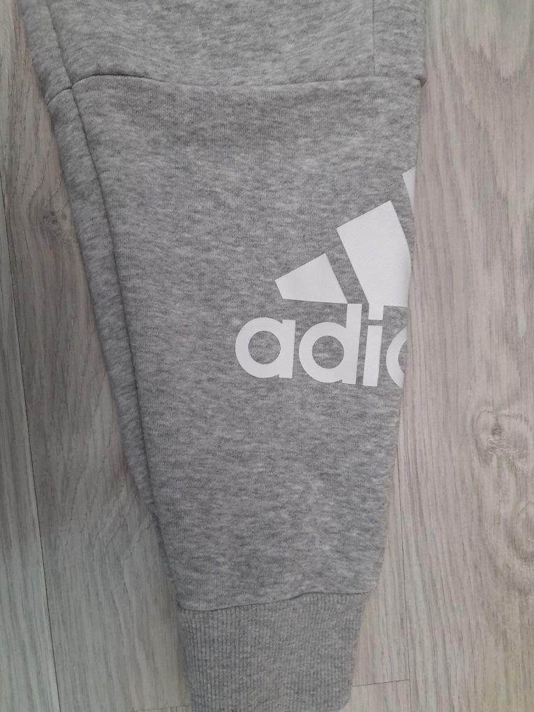 Spodnie Adidas 164 cm , 13-14 lat