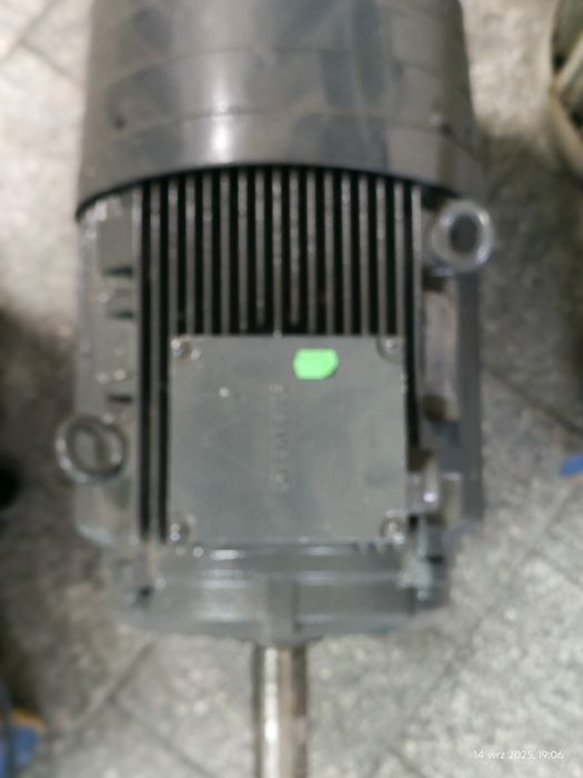 Silnik elektryczny 22kw/1400