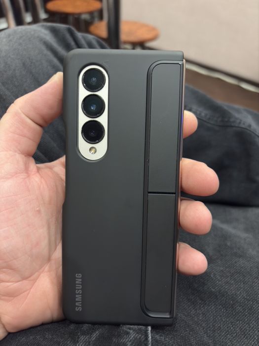 Samsung fold 4 12/256