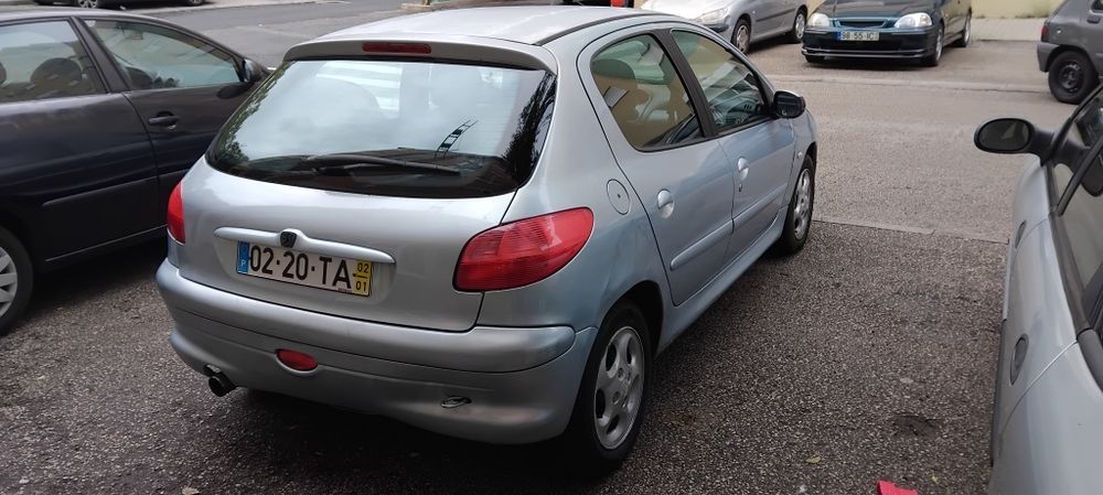 Pegeout 206 1.1 2002