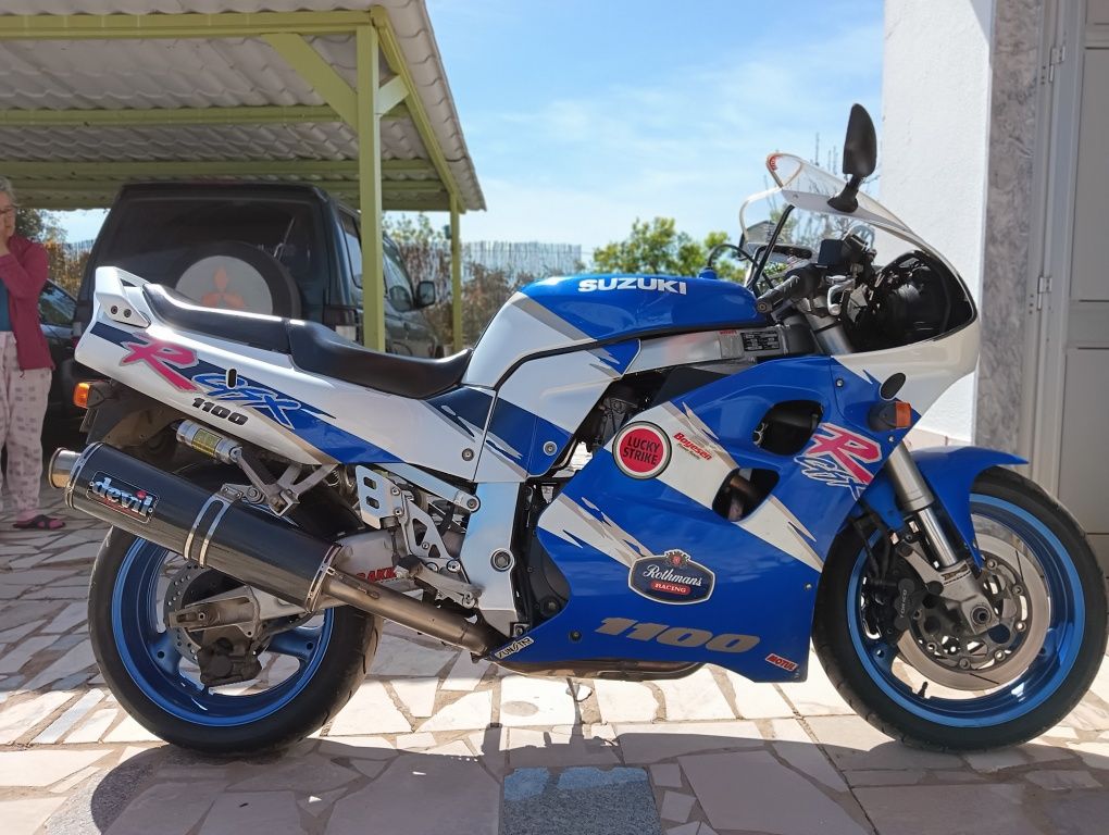 Suzuki GSX R1100