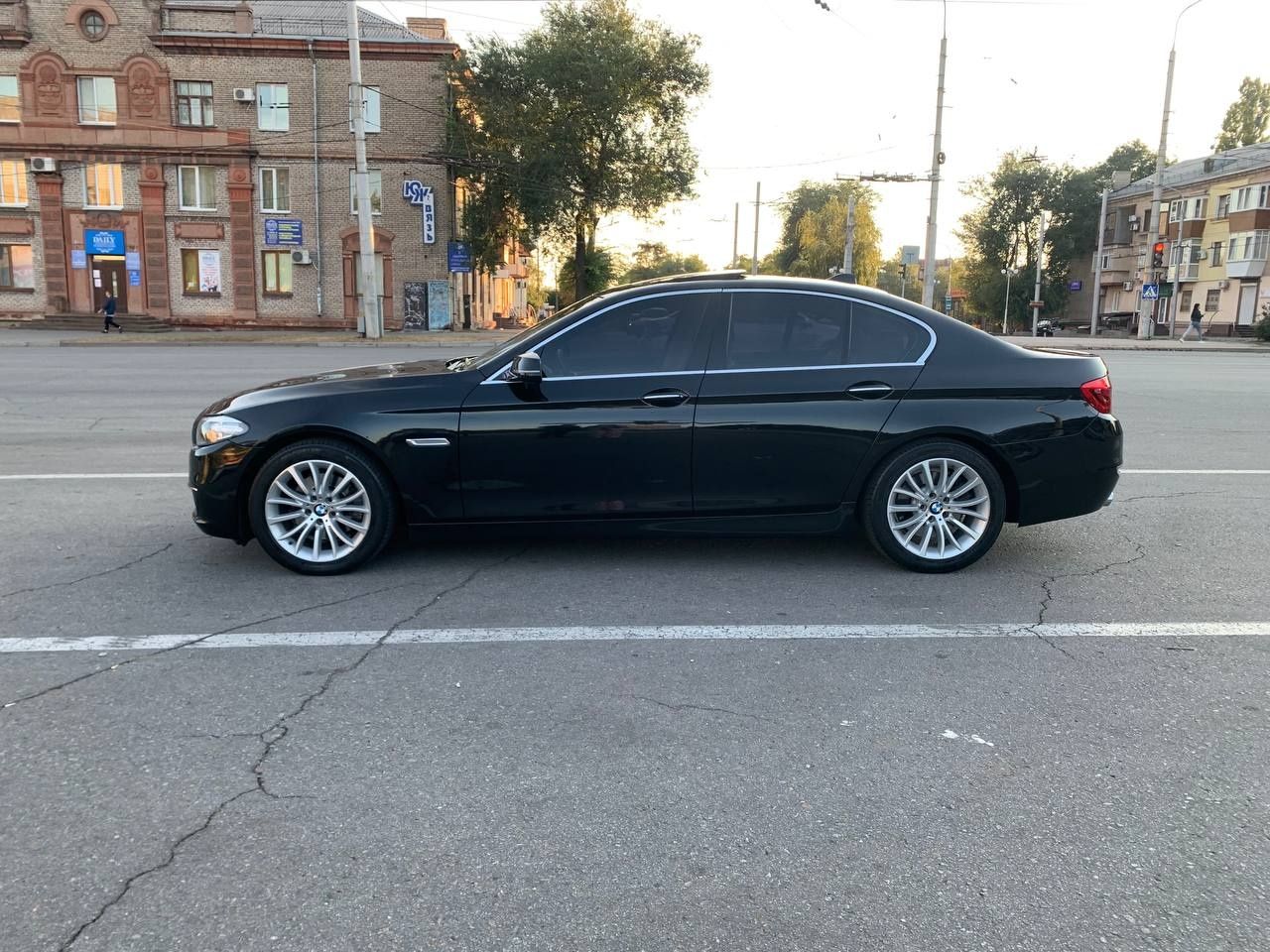 Продам BMW 5 f10