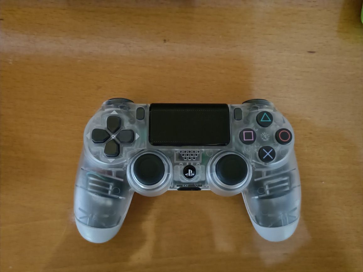 Dualshock 4 transparente