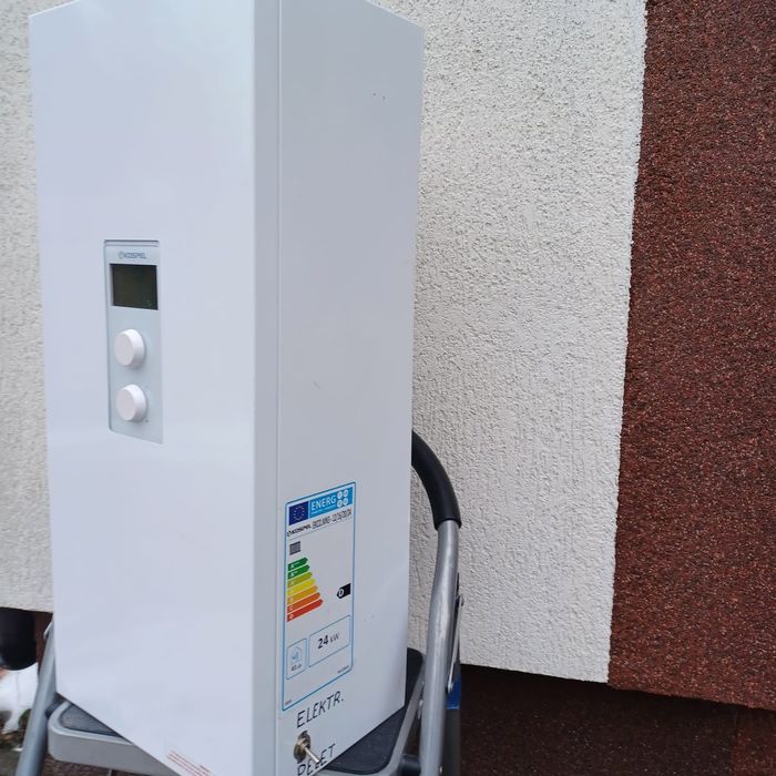 Elektryczny kocioł centralnego ogrzewania KOSPEL