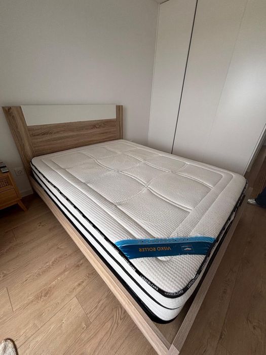 Cama e colchão 195x150
