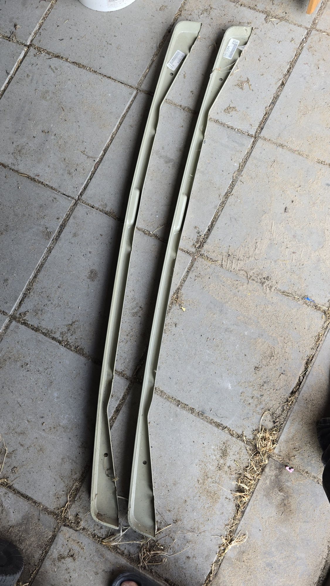 Listwa pod lampę FIAT 125 P nowa