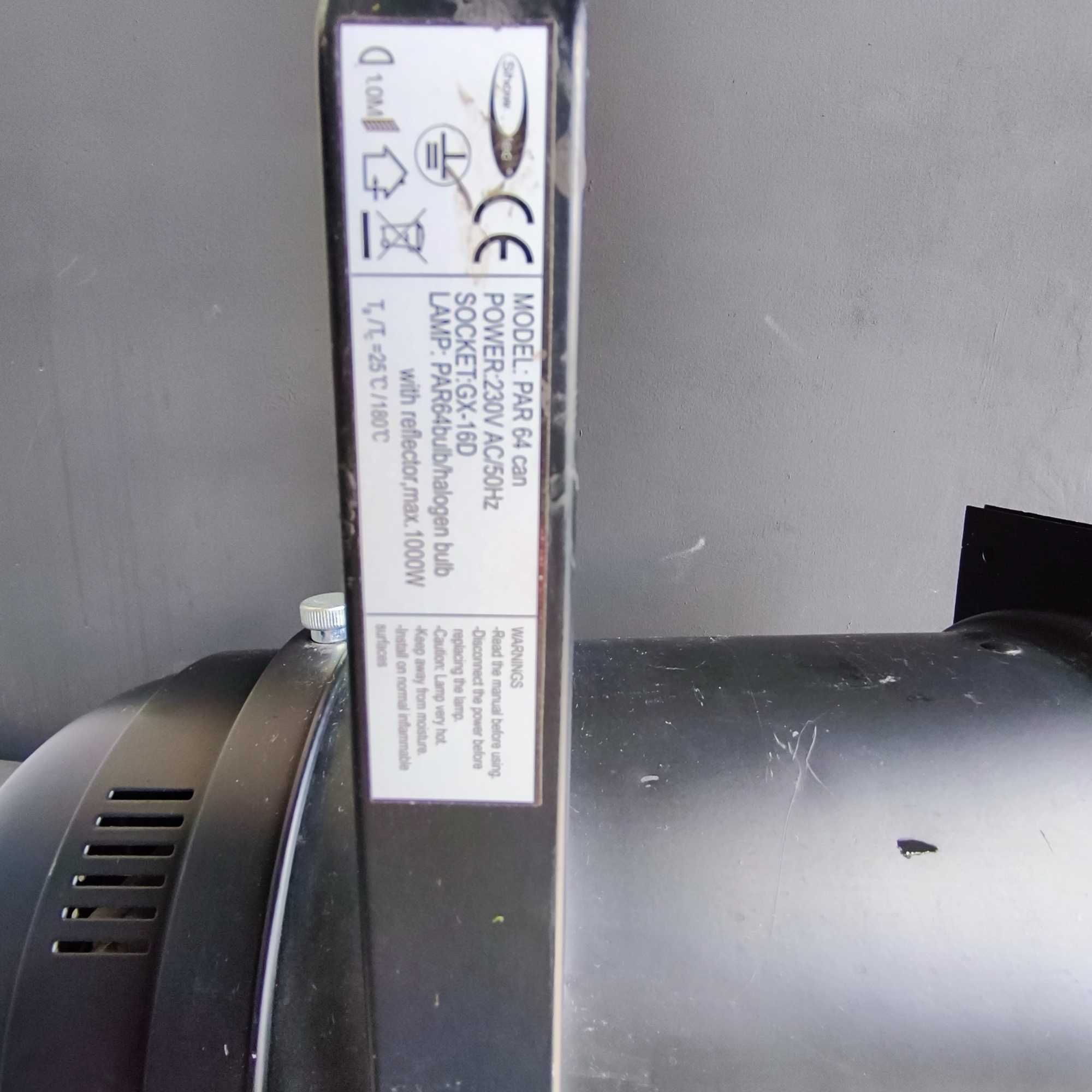 Relfektor PAR64 Showtec z lustrem - 1 sztuk / 10 sztuk
