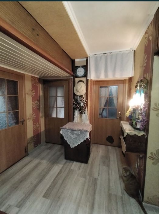Продам 3к квартиру з меблями і технікою в Броварах