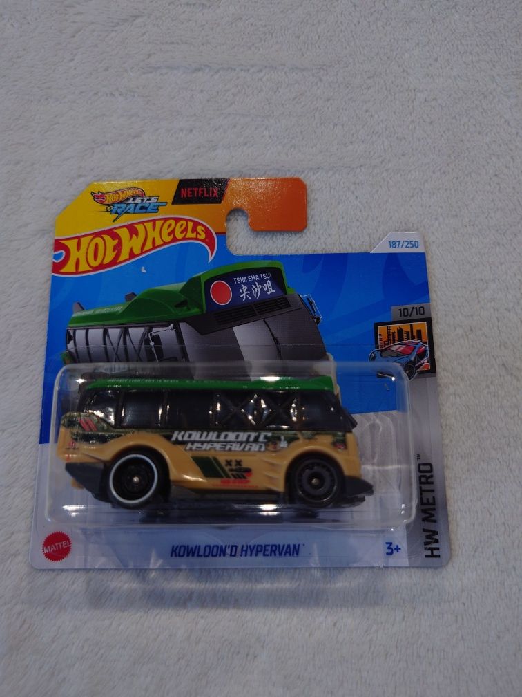 Hot Wheels Kowloon'd Hypervan