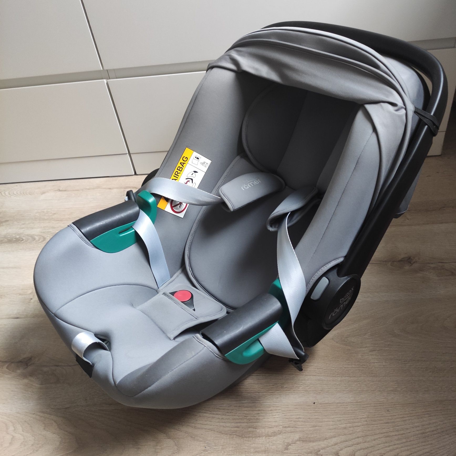 Fotelik samochodowy britax romer baby safe 3 i-size